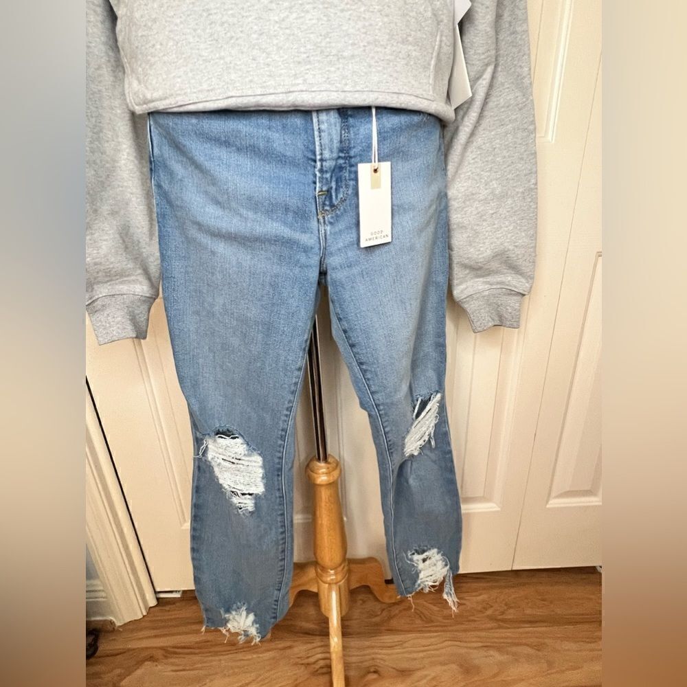 NWT Good American Good Classic Size 4 jeans